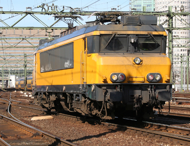 construcao de oficinas para locomotivas tatos botao